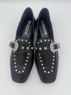 Women’s Donald Pliner, Mylana, Black Leather Flats, size 8.5